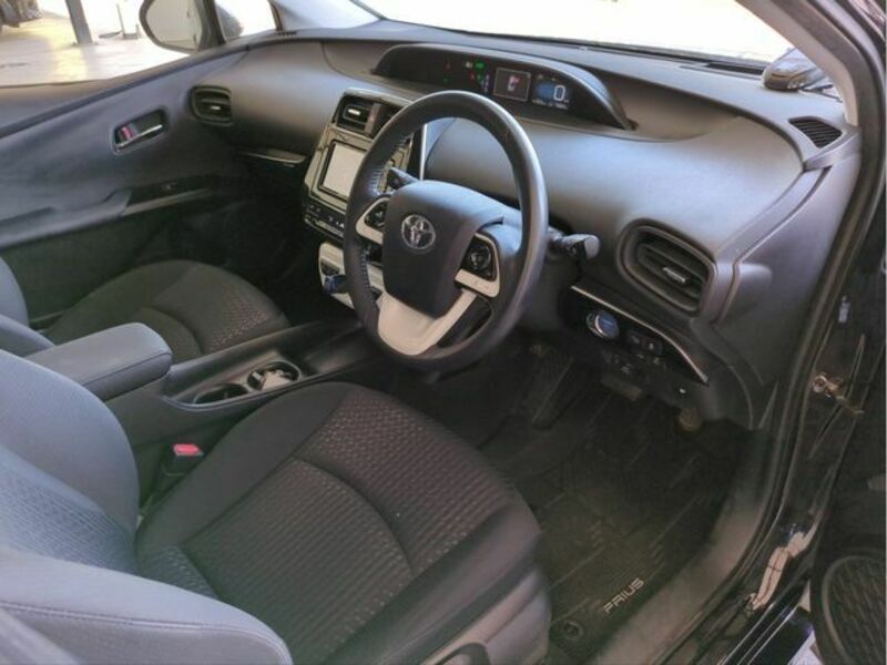 PRIUS-3