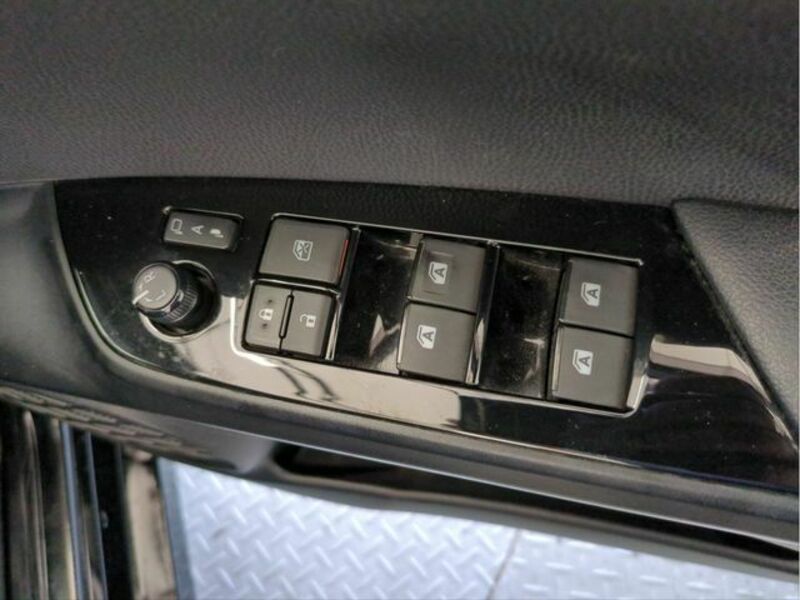 PRIUS-14