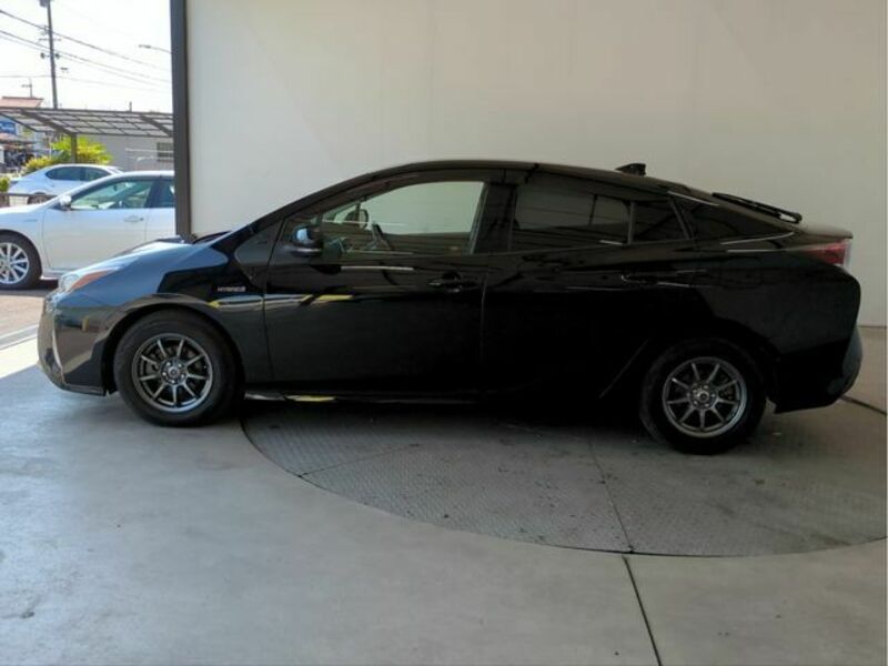 PRIUS-15