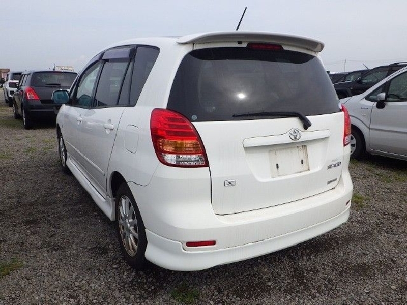 COROLLA SPACIO