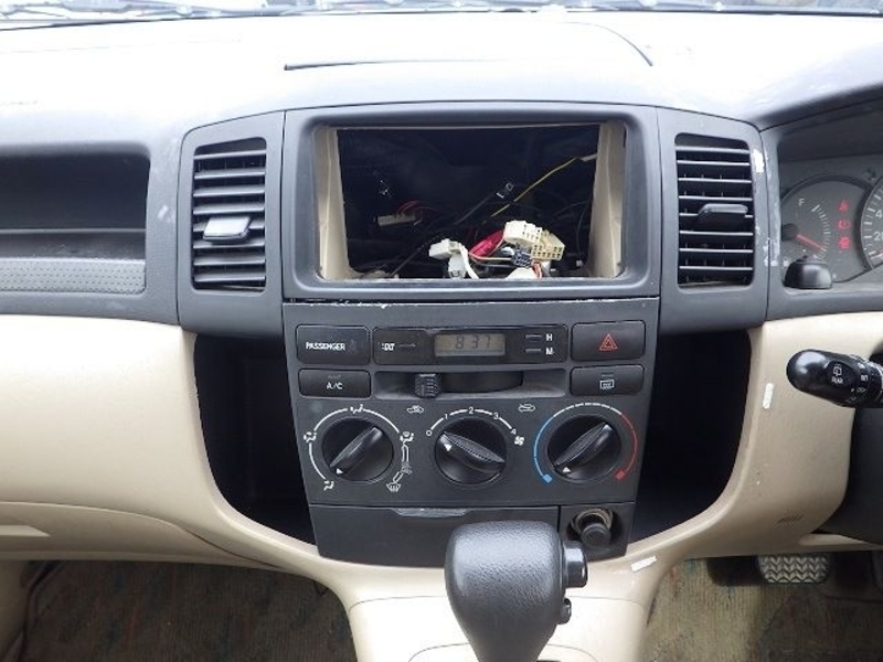 COROLLA SPACIO