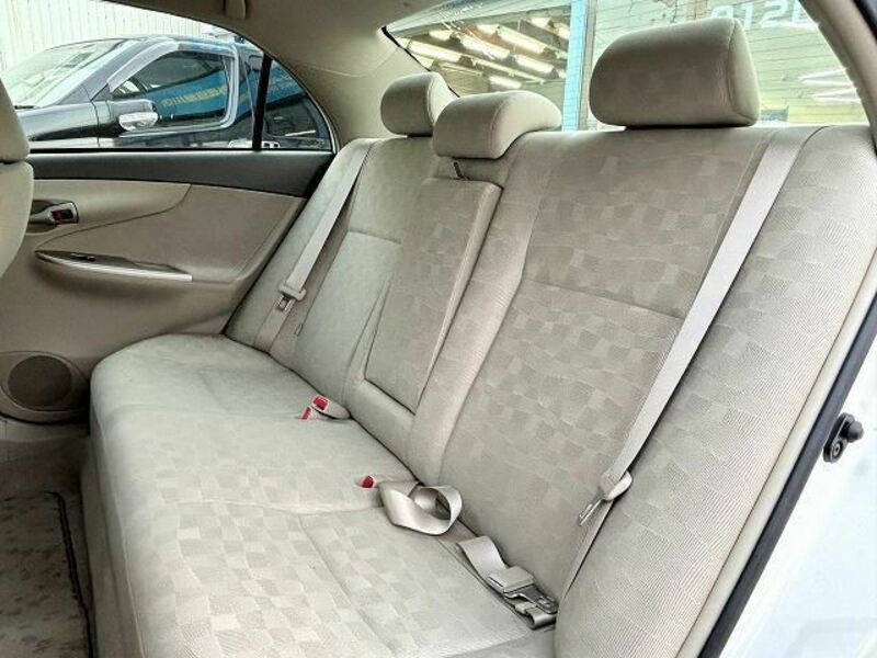 COROLLA AXIO