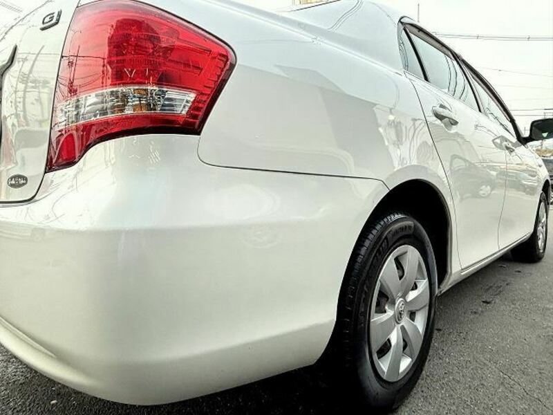 COROLLA AXIO