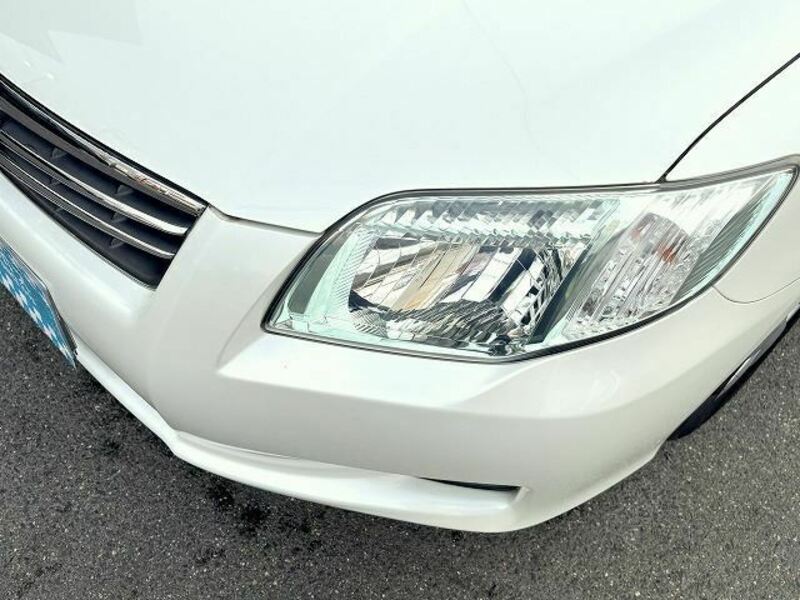 COROLLA AXIO