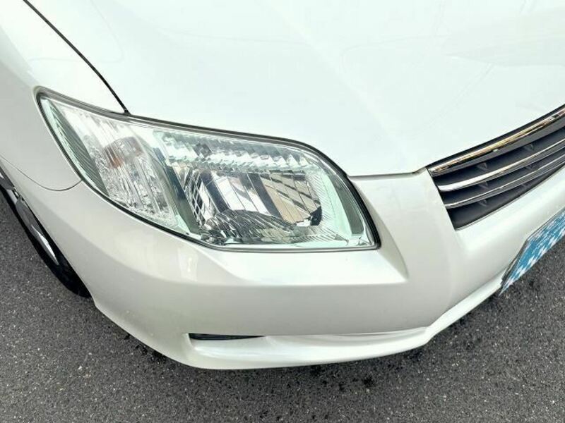 COROLLA AXIO