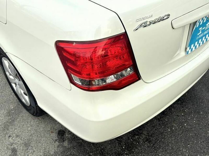 COROLLA AXIO