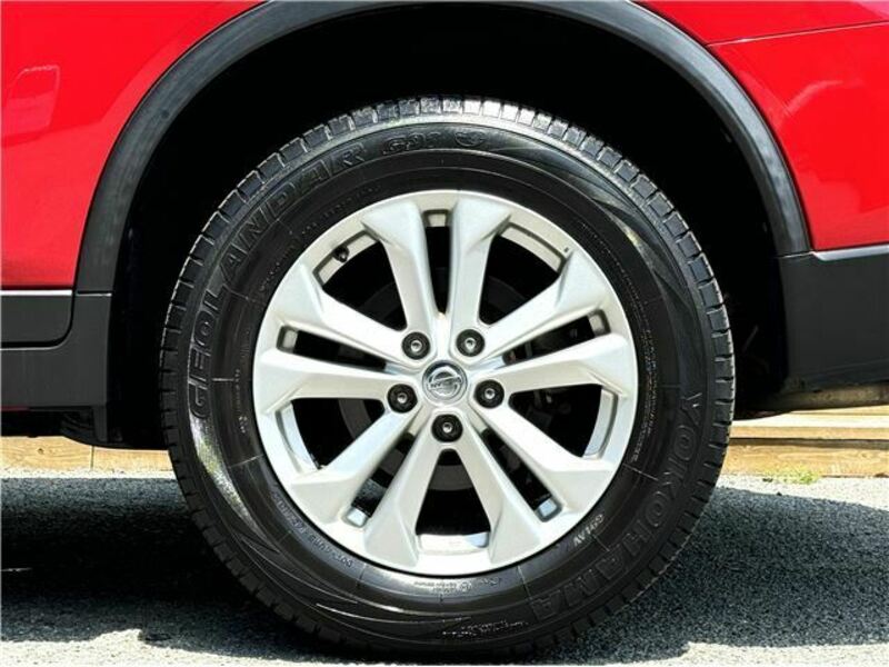 X-TRAIL