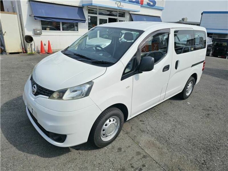 NISSAN　NV200 VANETTE