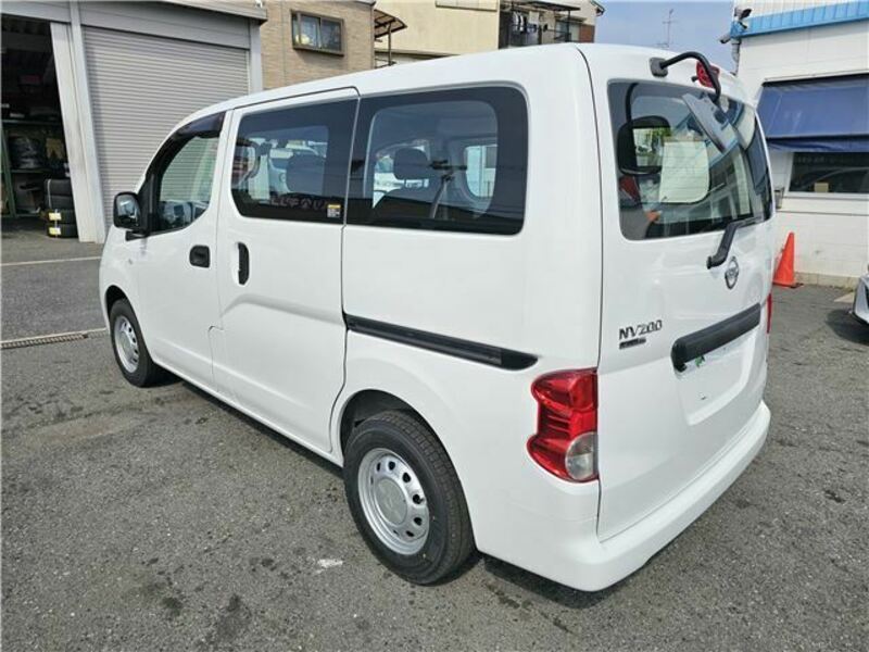 NV200 VANETTE-2