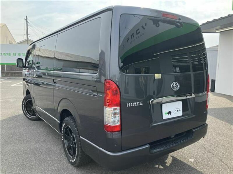 HIACE VAN
