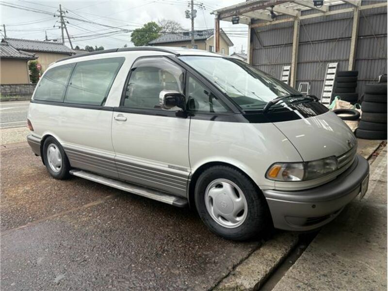 TOYOTA　ESTIMA