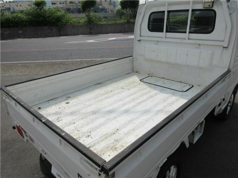 CARRY TRUCK