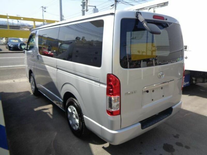 HIACE