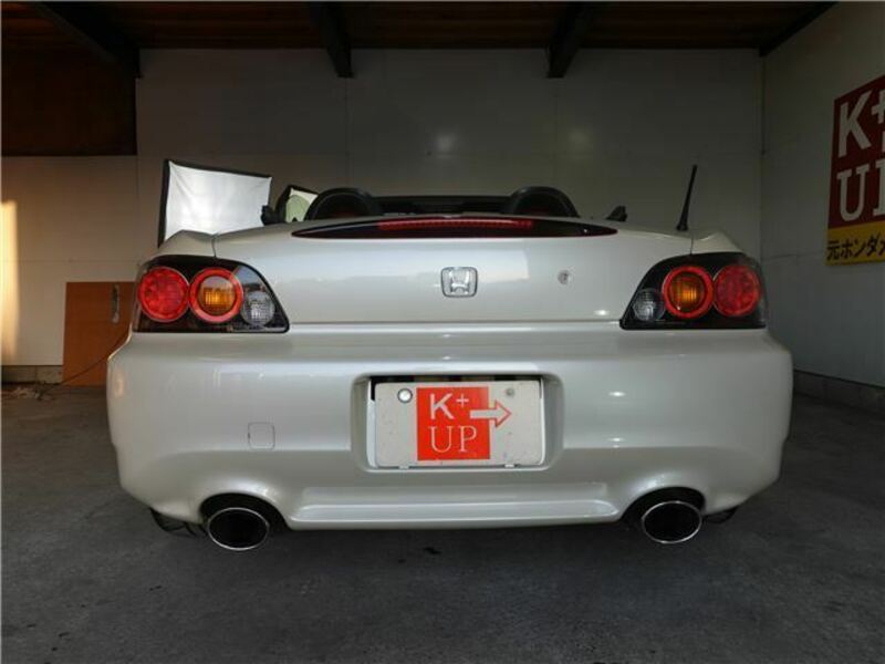 S2000