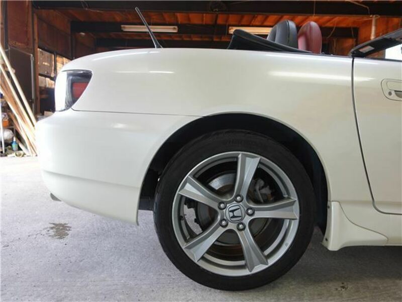 S2000