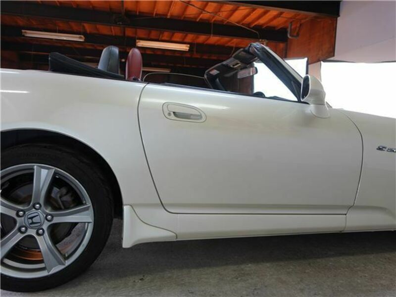 S2000