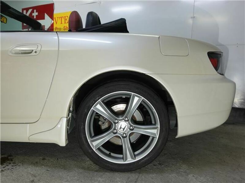 S2000