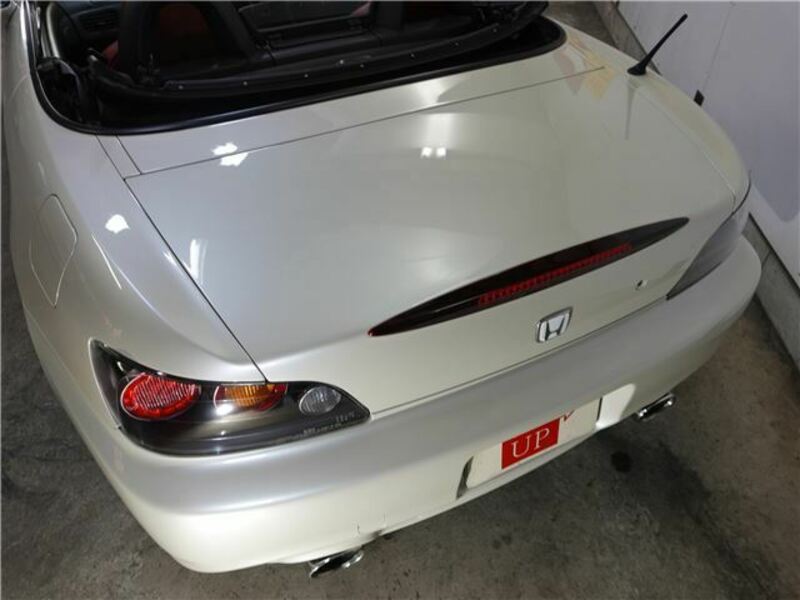 S2000