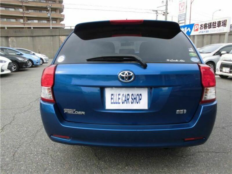 COROLLA FIELDER