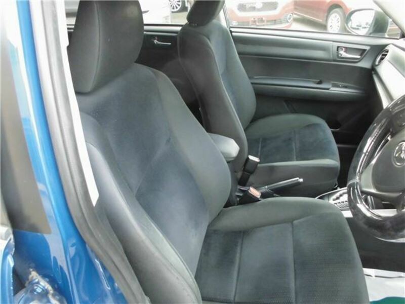 COROLLA FIELDER