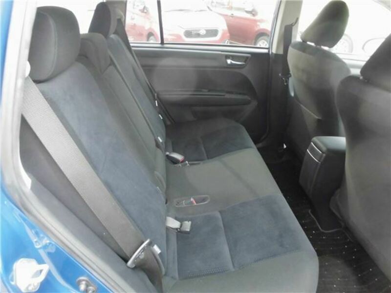 COROLLA FIELDER