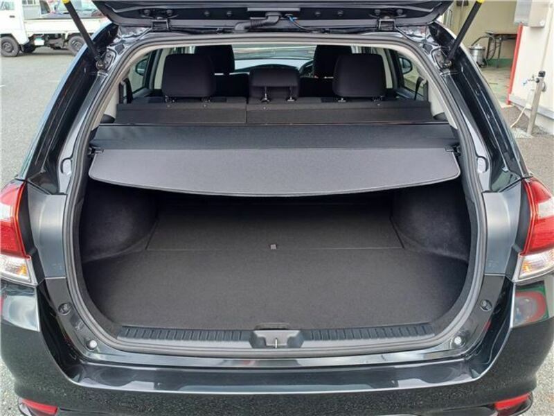 COROLLA FIELDER