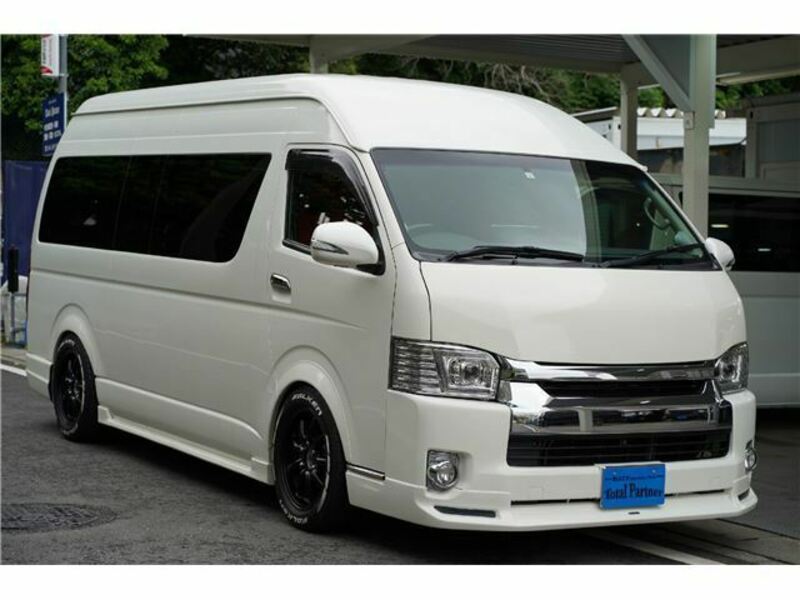 HIACE VAN