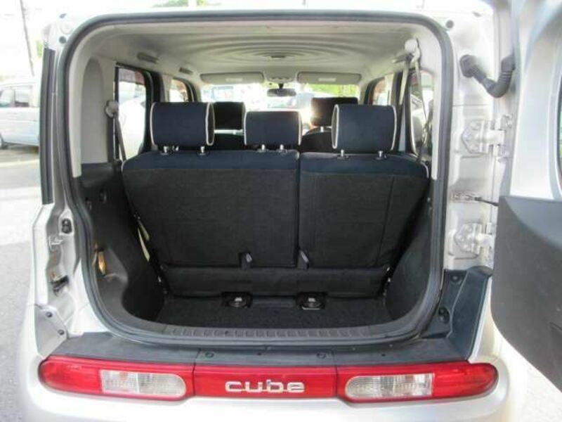 CUBE