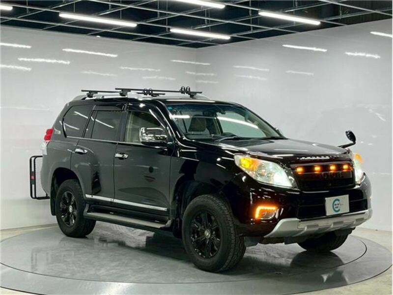 LAND CRUISER PRADO-1