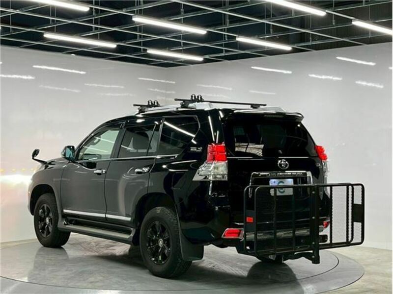 LAND CRUISER PRADO-7