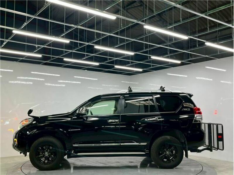 LAND CRUISER PRADO-14