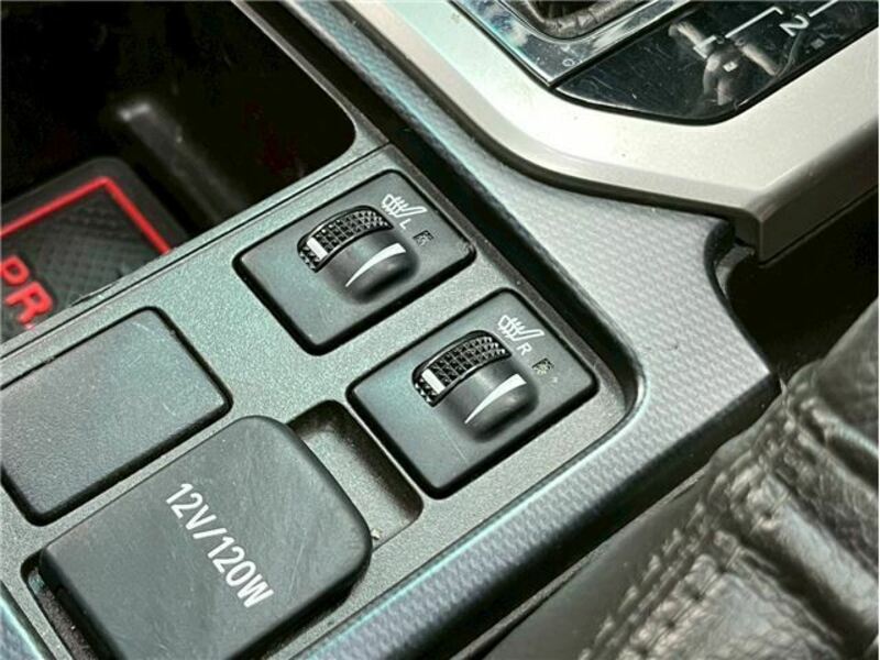 LAND CRUISER PRADO-18