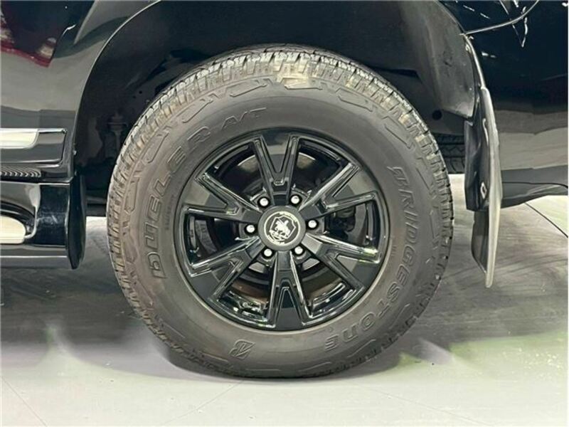 LAND CRUISER PRADO-36