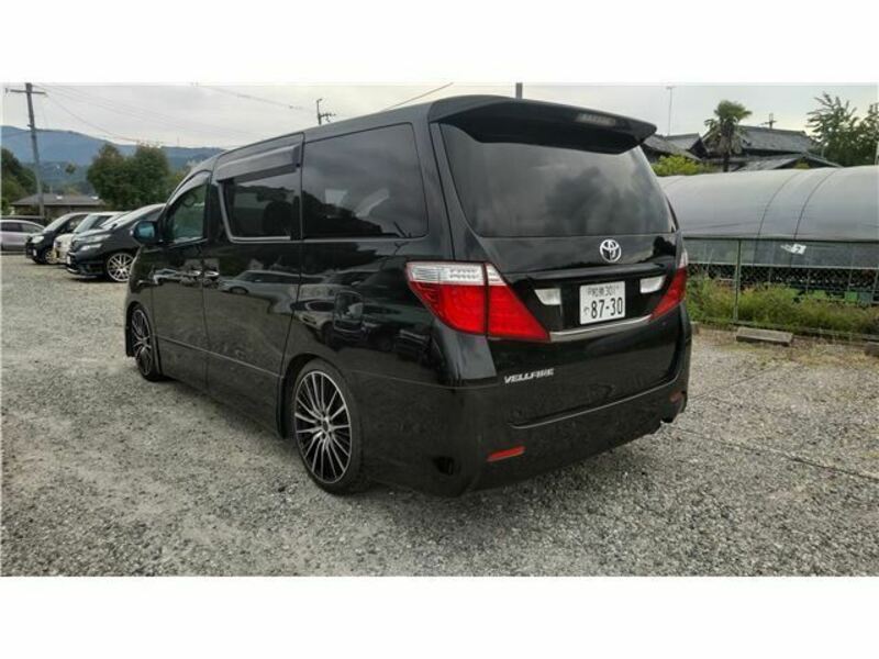 VELLFIRE
