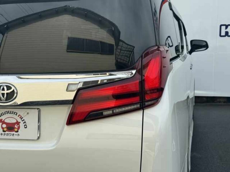 ALPHARD-18