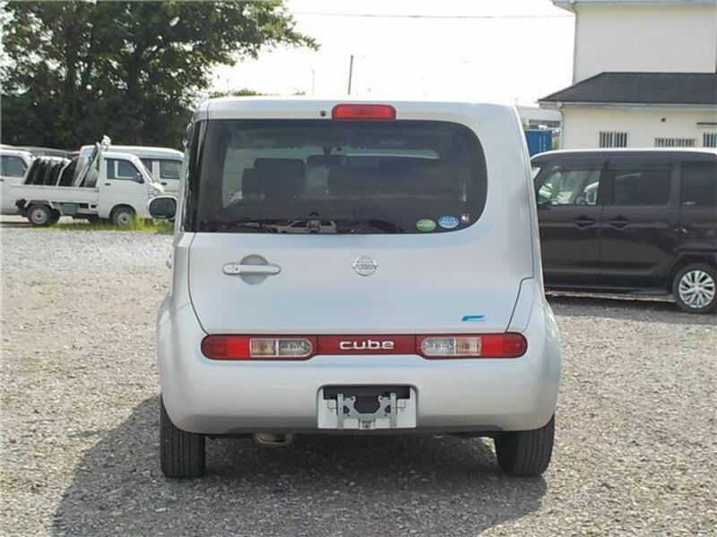 CUBE