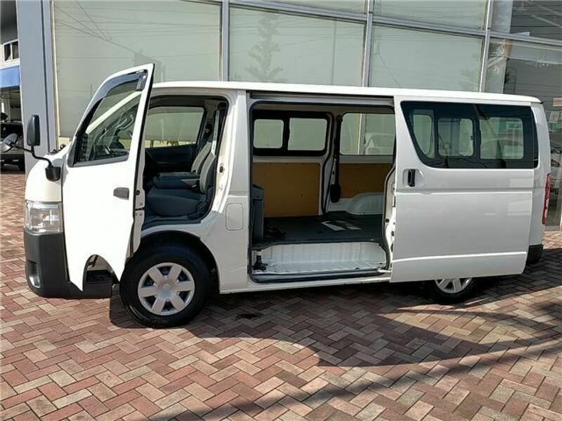 HIACE