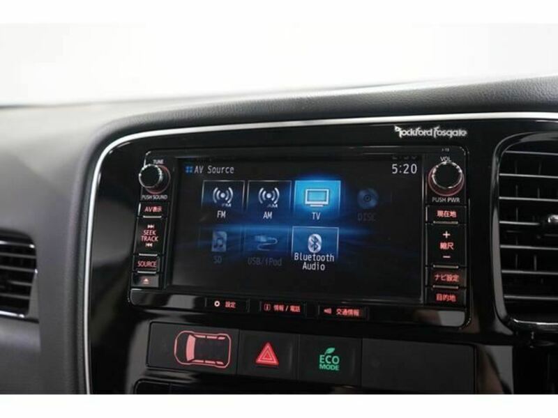 OUTLANDER PHEV-30