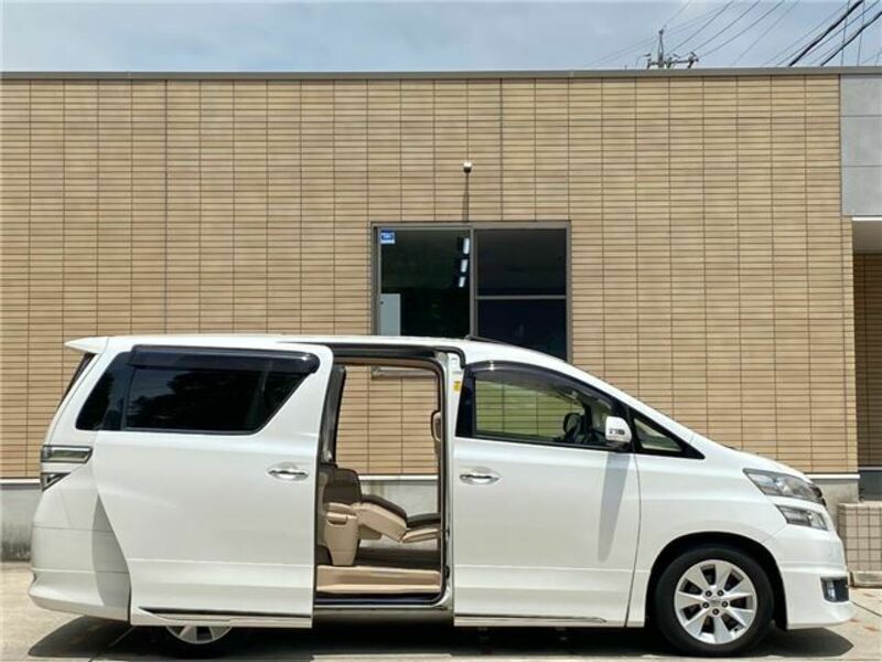 VELLFIRE