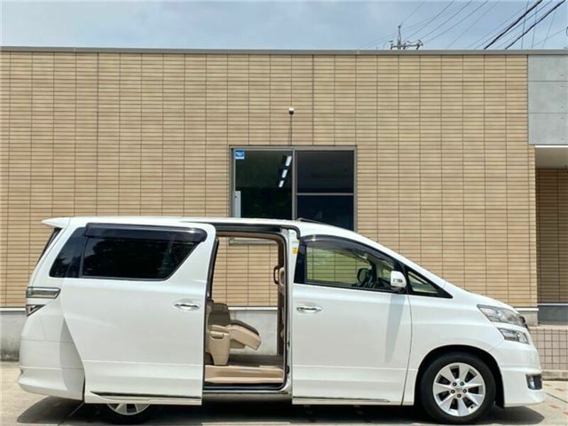 VELLFIRE