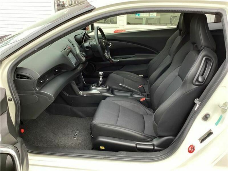 CR-Z