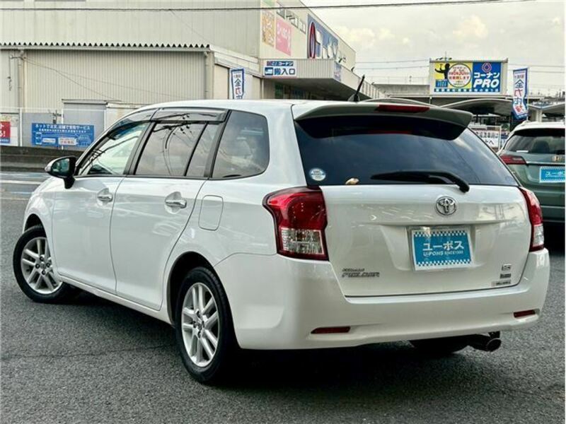 COROLLA FIELDER