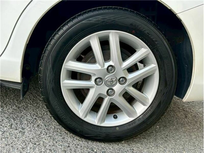 COROLLA FIELDER