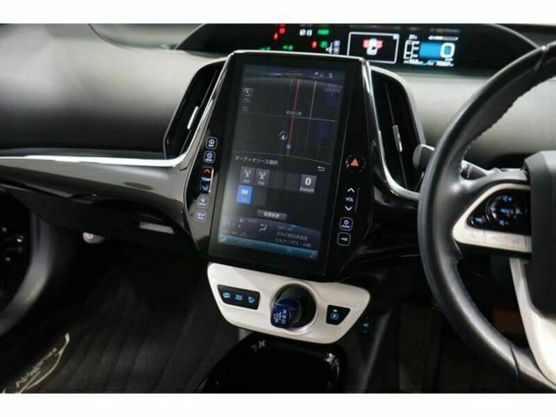 PRIUS PHV
