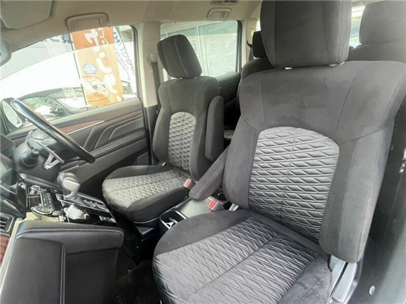 DELICA D5