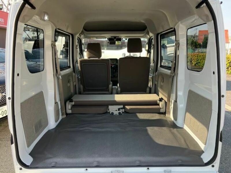 CLIPPER VAN