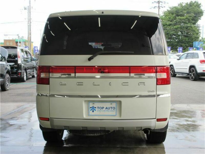 DELICA D5