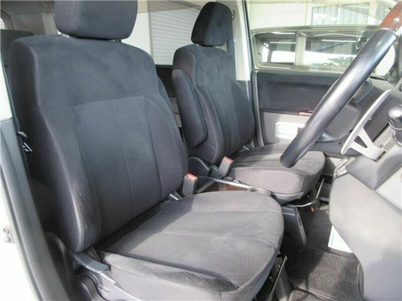 DELICA D5