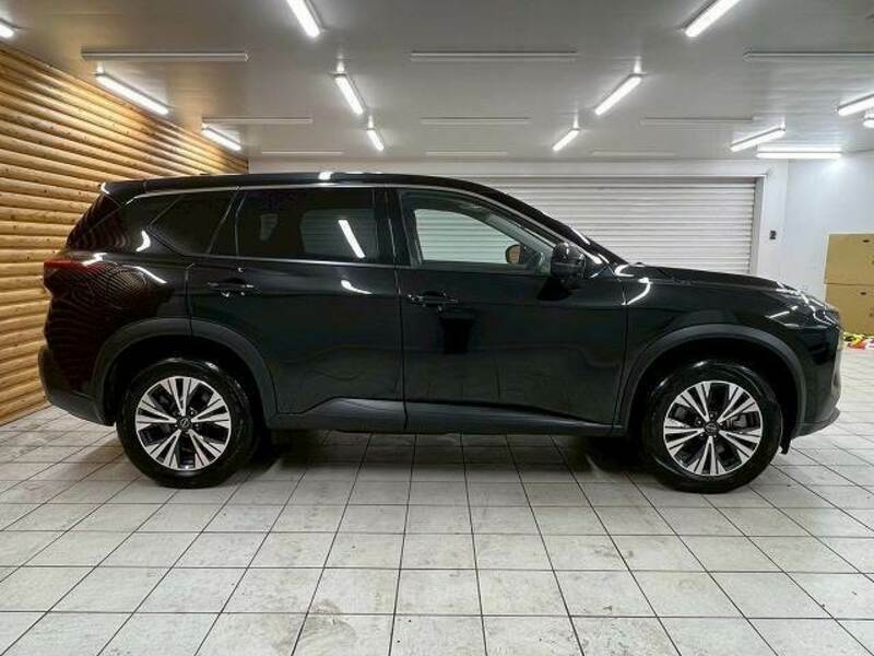 X-TRAIL-17