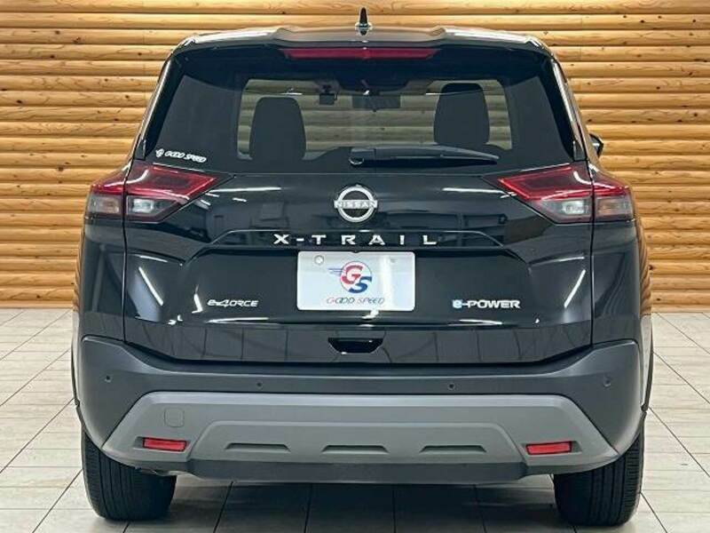 X-TRAIL-18